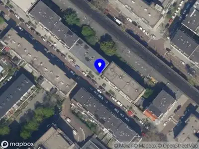 Ambulance met gepaste spoed naar de Banierstraat in Rotterdam