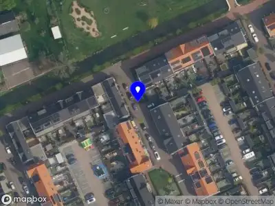 Ambulance met grote spoed naar de Brink van Dik Trom in Pijnacker