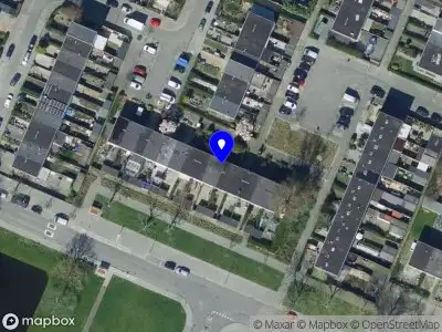 Ambulance met grote spoed naar de Toverfluitstraat in Hoogvliet Rotterdam