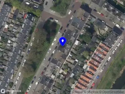 112 melding Ambulance met gepaste spoed naar de De Quackstraat in Rotterdam