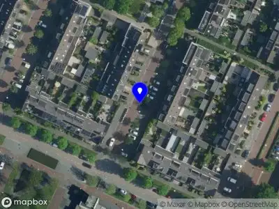 Ambulance met gepaste spoed naar de Clare Lennartlaan in Amstelveen