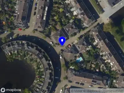 Ambulance met gepaste spoed naar de Sjoukje Faberlaan in 's-Gravenhage