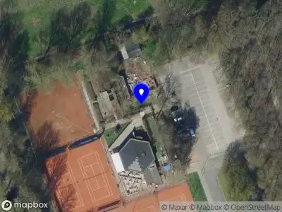 112 melding Ambulance met grote spoed naar de Groothoefblad in Hoogvliet Rotterdam