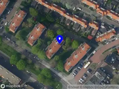 Ambulance met gepaste spoed naar de Zuiderkruisstraat in Alkmaar
