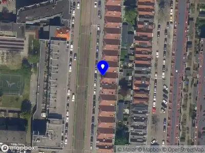 Ambulance met grote spoed naar de Spanjaardstraat in Rotterdam