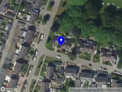 Ambulance met grote spoed naar de Eemsteyn in Werkendam