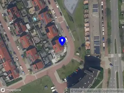 Ambulance met gepaste spoed naar de Pieter Loopuytstraat in Schiedam
