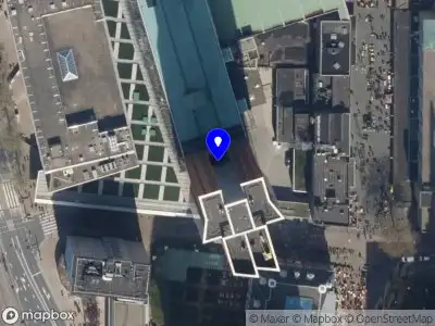 Politie naar de Bulgersteyn in Rotterdam vanwege steekincident