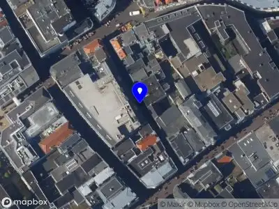 Brandweer met gepaste spoed naar de Gortstraat in 's-Gravenhage vanwege een liftopsluiting