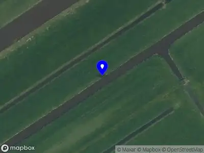 Brandweer met gepaste spoed naar de Oude Bovendijk in Rotterdam