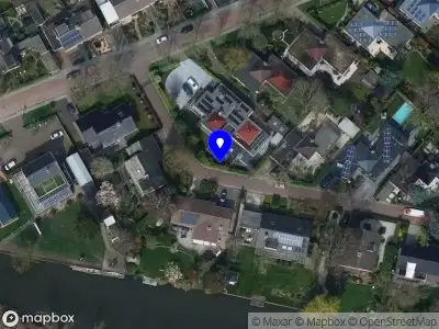 Brandweer naar de Van Wassenhovenstraat in Nieuw-Beijerland vanwege reanimatie