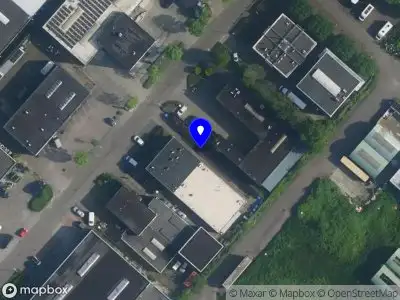 Ambulance met grote spoed naar de Debbemeerstraat in Hoofddorp