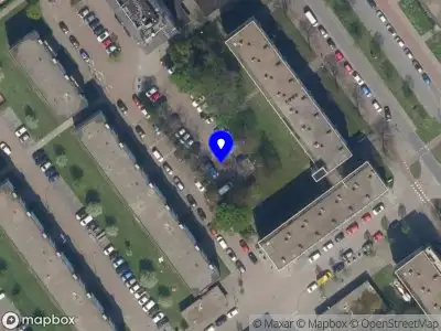 Ambulance met grote spoed naar de Burgemeester Van Haarenlaan in Schiedam