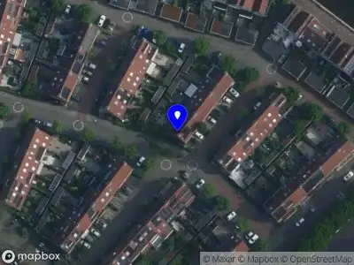 Ambulance met grote spoed naar de P.J. ter Beekstraat in Diemen