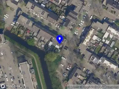 Brandweer met grote spoed naar de Flensburghof in Rotterdam vanwege gebouwbrand