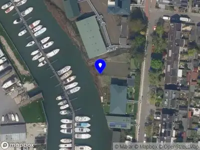 112 melding Ambulance met grote spoed naar de Kreeksehaven in Rotterdam