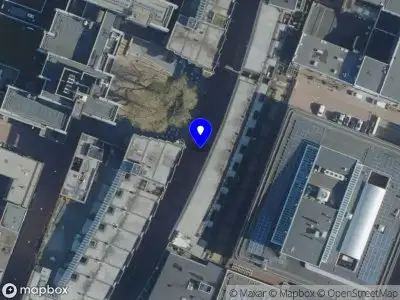 Brandweer met gepaste spoed naar de Marikenstraat in Nijmegen vanwege afgaan automatisch brandalarm