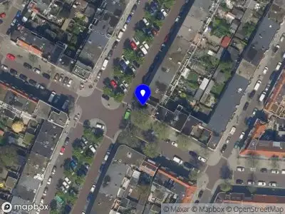 Ambulance met grote spoed naar de Rembrandtlaan in Schiedam