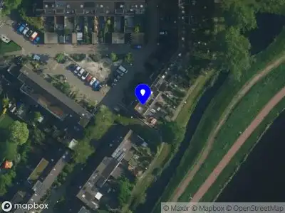 Ambulance met gepaste spoed naar de Aandewind in Amsterdam