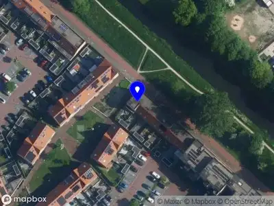 Ambulance met grote spoed naar de Van Lijnden van Hemmenstraat in Hoofddorp