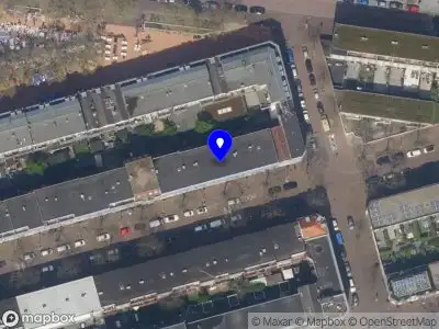 Ambulance met grote spoed naar de Atjehstraat in Rotterdam
