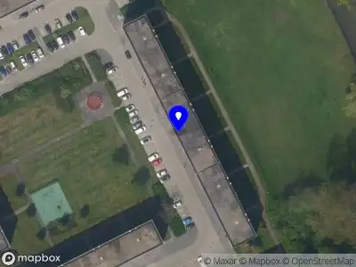 Ambulance met grote spoed naar de Velgersdijk in Rotterdam