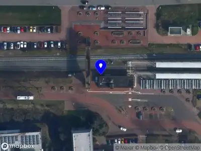 112 melding Brandweer en politie met grote spoed naar de Stationsplein in Buitenpost vanwege middelgrote brand