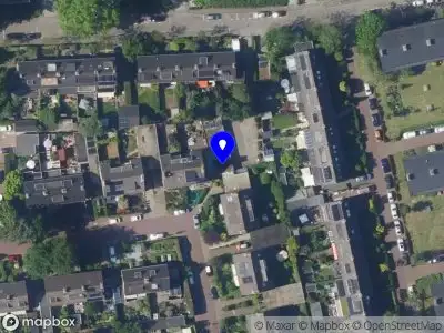 Brandweer met gepaste spoed naar de Aagje Dekenlaan in Bussum vanwege afhijsen patient