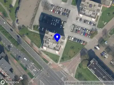 Ambulance met gepaste spoed naar de Richard Hollaan in Maassluis
