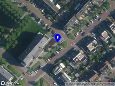 Ambulance met grote spoed naar de Hermitage in Hoofddorp