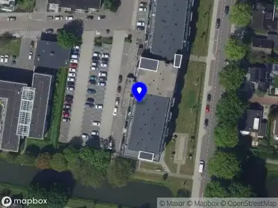 Ambulance met gepaste spoed naar de Vijverlaan in Dordrecht