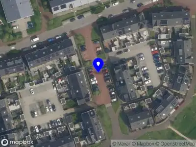 Ambulance met grote spoed naar de Hermelijnzoom in Pijnacker
