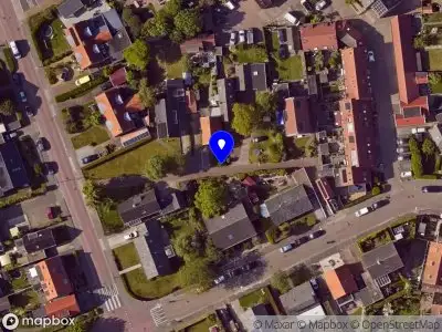 Ambulance met gepaste spoed naar de Molendwarsstraat in Den Burg