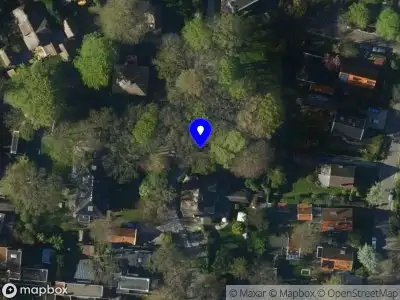 Brandweer met gepaste spoed naar de Studler van Surcklaan in Bergen (NH.) vanwege waarnemen gaslucht