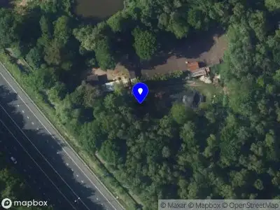 Brandweer met grote spoed naar de Rijksweg-Oost in Laren vanwege voertuigbrand