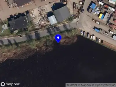 112 melding Brandweer met grote spoed naar de Scheepswervenweg in Foxhol vanwege afhijsen patient