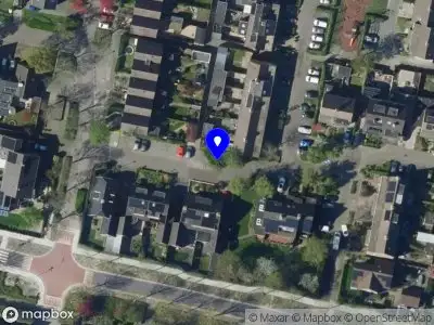 Ambulance naar de De Praam in Tuitjenhorn