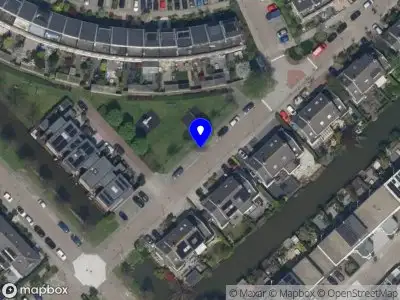 Ambulance met gepaste spoed naar de Paganinistraat in Capelle aan den IJssel