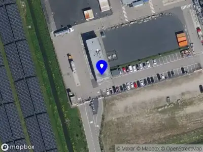 Brandweer met grote spoed naar de Energieweg in Klundert