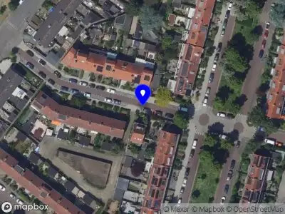 Ambulance met gepaste spoed naar de Spieghelstraat in Dordrecht