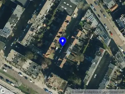 Brandweer met grote spoed naar de Derk Buismanstraat in Zwolle vanwege gebouwbrand