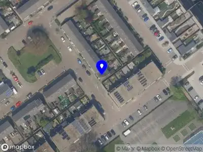 Ambulance met gepaste spoed naar de Lenaert Vechelstraat in Brielle