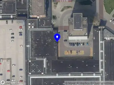 Ambulance met grote spoed naar de Prinsenwaard in Rotterdam