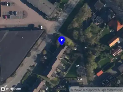 Ambulance en brandweer met grote spoed naar de Snik in Uithuizen vanwege waarnemen gaslucht