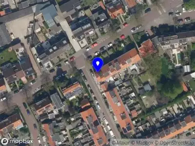 Ambulance met gepaste spoed naar de Kethelweg in Vlaardingen