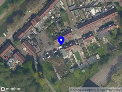Ambulance met grote spoed naar de Tulpstraat in Maassluis
