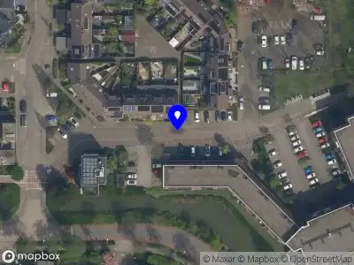 Ambulance met grote spoed naar de Mezendaal in Nieuwerkerk aan den IJssel