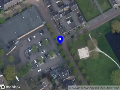 Brandweer met gepaste spoed naar de Wildbaan in Wolvega vanwege een buitenbrand