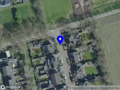 Brandweer met gepaste spoed naar de Vlasstraat in Nistelrode vanwege reinigen van het wegdek