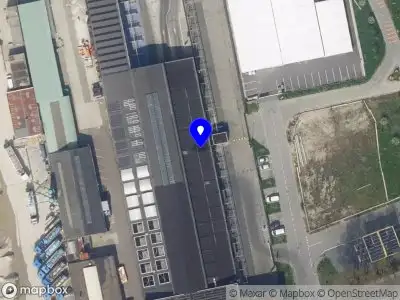 Ambulance met grote spoed naar de Stadionweg in Rotterdam